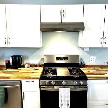 Fully Furnished, Serene Taos House Bagian luar foto