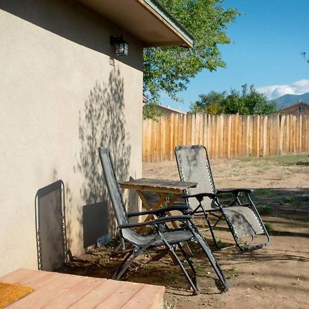 Fully Furnished, Serene Taos House Bagian luar foto